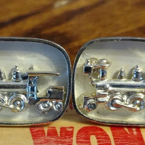 Vintage Train/Locomotive Cufflinks White and Silvertone-Large Rectangular Used Preowned Estate