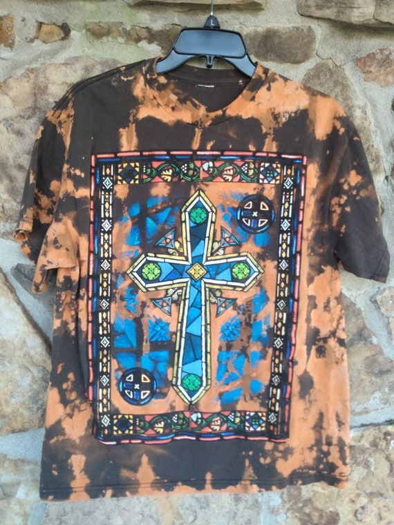 90s Tie Dye T-shirt: Mosaic Celtic Cross Graphic Tee - Etsy