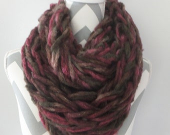 Arm Knitted Infinity Cowl
