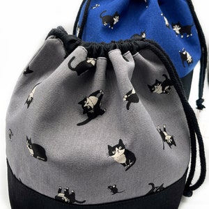 Drawstring project bag, knitting project bag, craft bag, small project bag, crochet bag, knitting bag, Japanese fabric, black cats