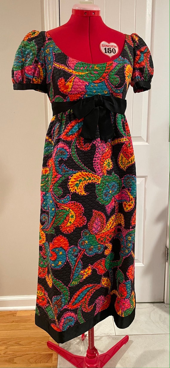 Rare 1960s Quilted Paisley Puff Sleeve Psychedelic