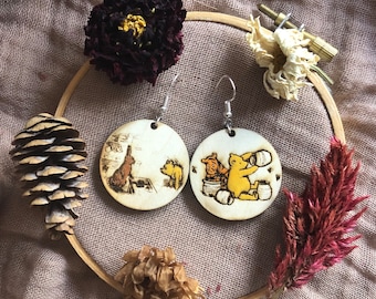 Original Pooh Bear Earrings, Pooh Bear Earrings, Original Winnie the Pooh Earrings, Illustrated Pooh Bear Earrings