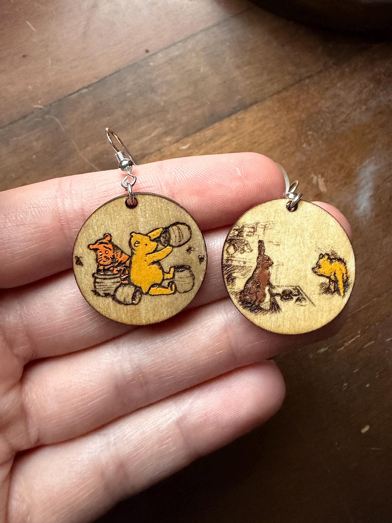 Pendientes originales de Winnie the Pooh, pendientes de Winnie the Pooh, pendientes ilustrados de Winnie the Pooh imagen 4