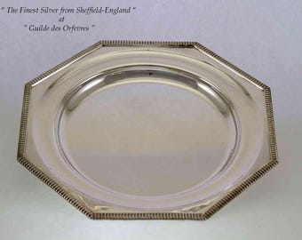 Silver Octagonal Oval Platter 16 in. with Gadroon Applied Border