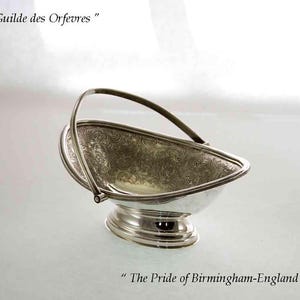 Silver Small Oval Basket Embossed