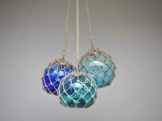 Glass Fishing Float Cluster Pendant Light, With 3 Floats and Rope