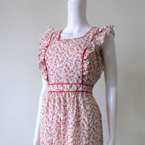 German Vintage maxi prairie dress with ruffles square neck tie band and nostalgic floral print pattern 1970s 70s 1980s 80s