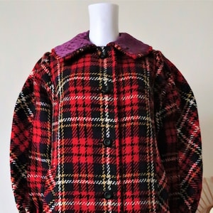 Vintage tartan check handmade A-line heavy wool winter coat with large velvet collar Sixties Mod 1960s 60s