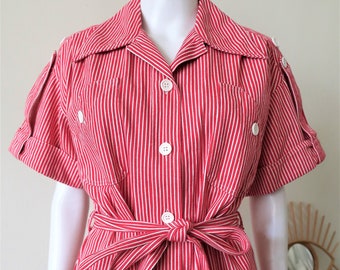 Finnish Vintage Vinetta red and white striped cotton midi shirt dress with epaulettes and belt 1970s 70s 1980s 80s