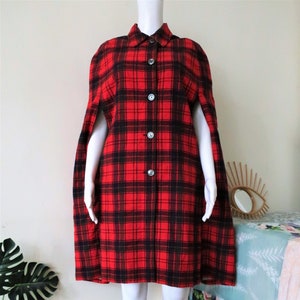 Vintage reversible tartan check wool cape cloak coat with arm slits and classic collar 1960s 60s