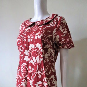 Vintage rust floral tapestry print linen dress with Peter Pan collar 1960s 60s