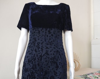 Vintage dark purple devoré velvet cocktail midi dress 1990s 90s