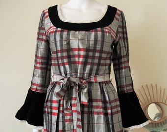 Vintage Kati at Laura Phillips belted maxi tartan check dress with velvet details 1970s 70s