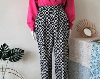 Vintage Yves Saint Laurent Rive Gauche silk trousers 3/4 pants culottes with floral pattern 1980s 80s 1990s 90s made in France made in USA