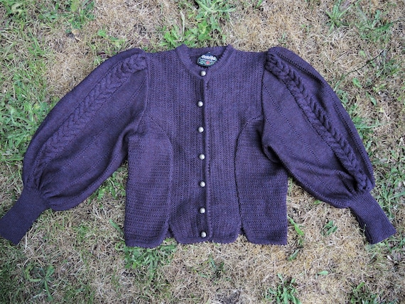 Vintage purple Astrifa Bavarian trachten wool knit
