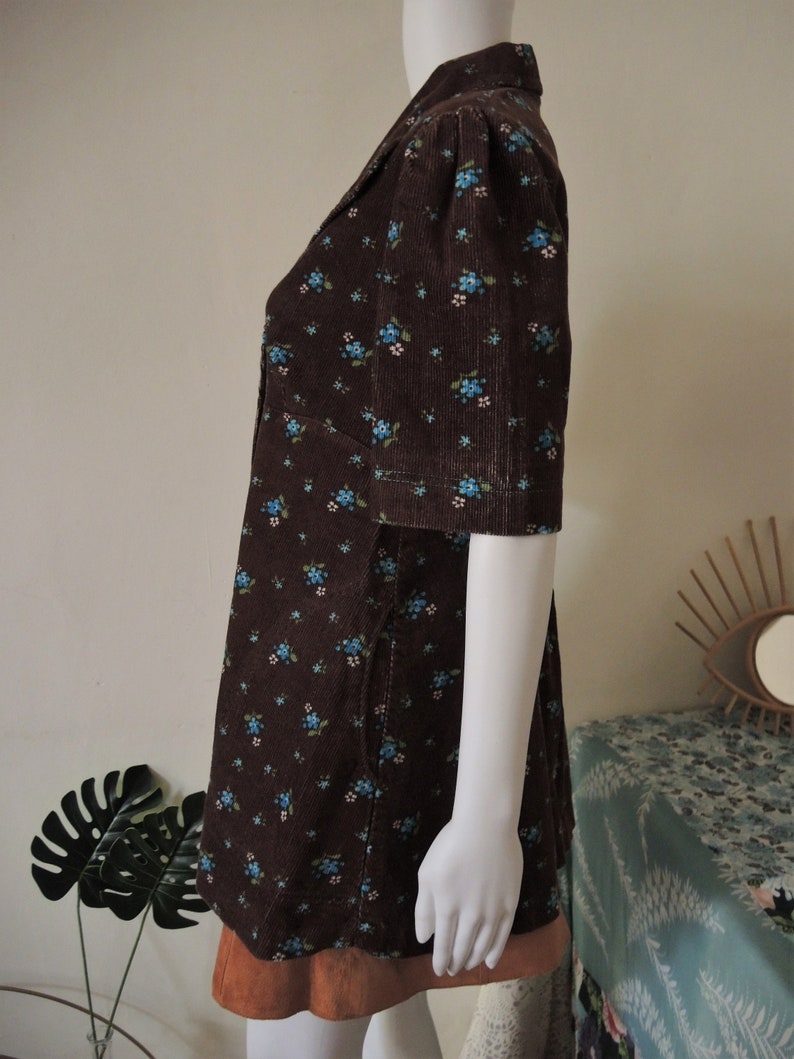 SALE** Vintage brown floral corduroy blouse with large collar puff sleeves empire waist 1970s 70s **SALE