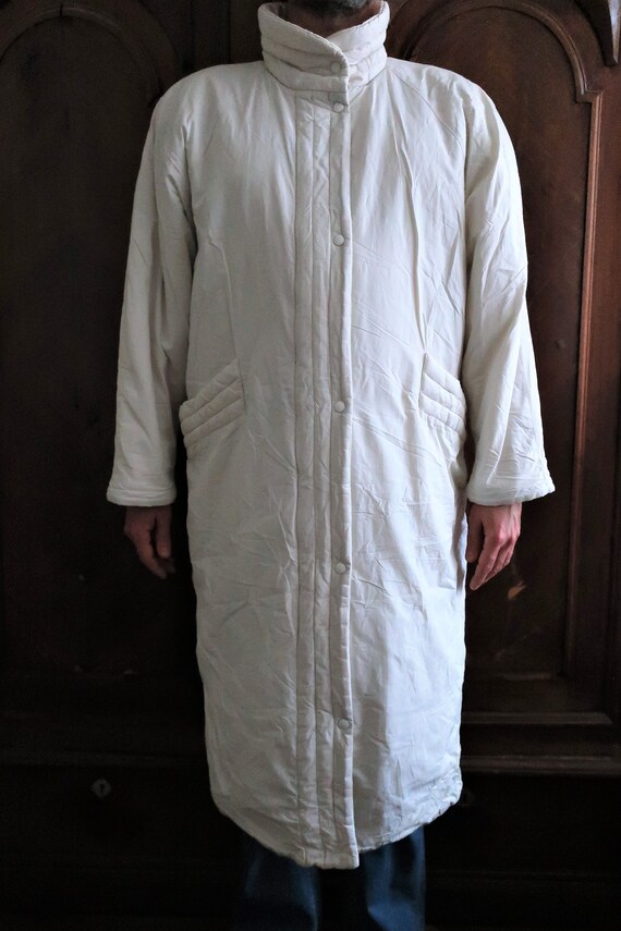 Finnish Vintage white padded long coat parka with… - image 9