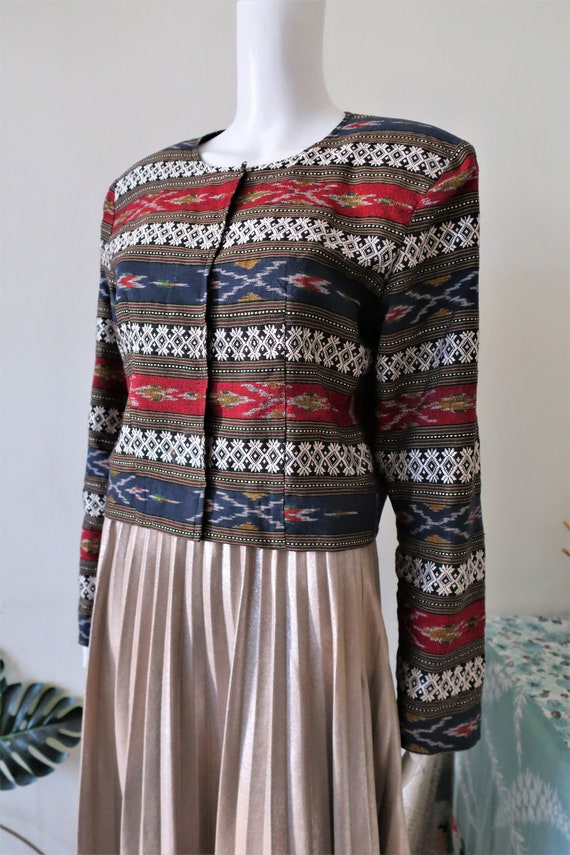 Vintage Thai handwoven silk jacket boxy cut with … - image 5