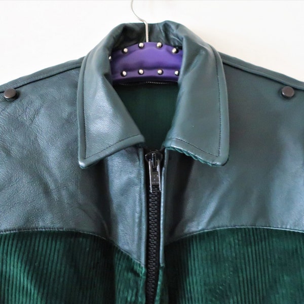 Vintage Turima Sweden bottle green cotton corduroy wilderness jacket with fake leather yoke and detachable lining 1970s 70s