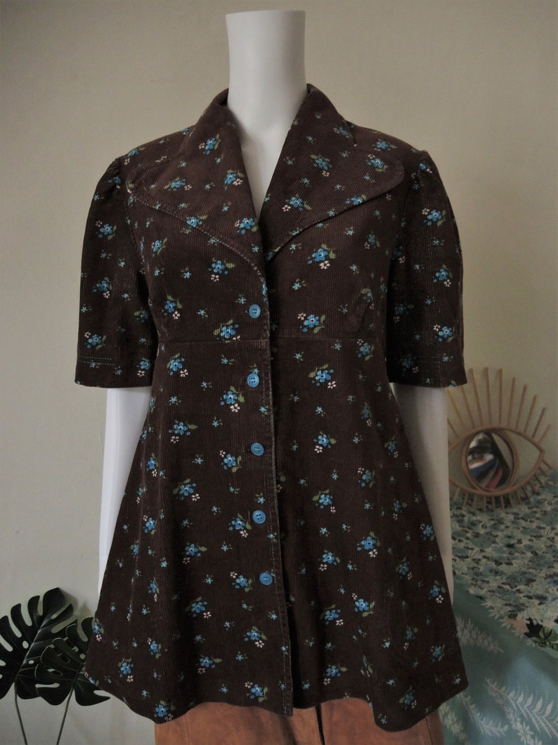 SALE** Vintage brown floral corduroy blouse with large collar puff sleeves empire waist 1970s 70s **SALE