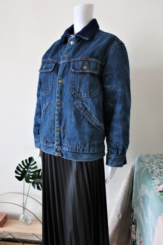 Vintage Rifle denim jeans trucker jacket with war… - image 4