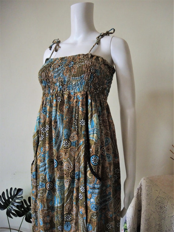 Vintage floral smocked cotton maxi strap dress su… - image 5