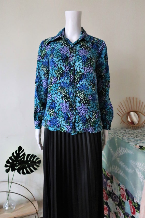 Vintage silk blouse shirt with ditsy floral print… - image 2