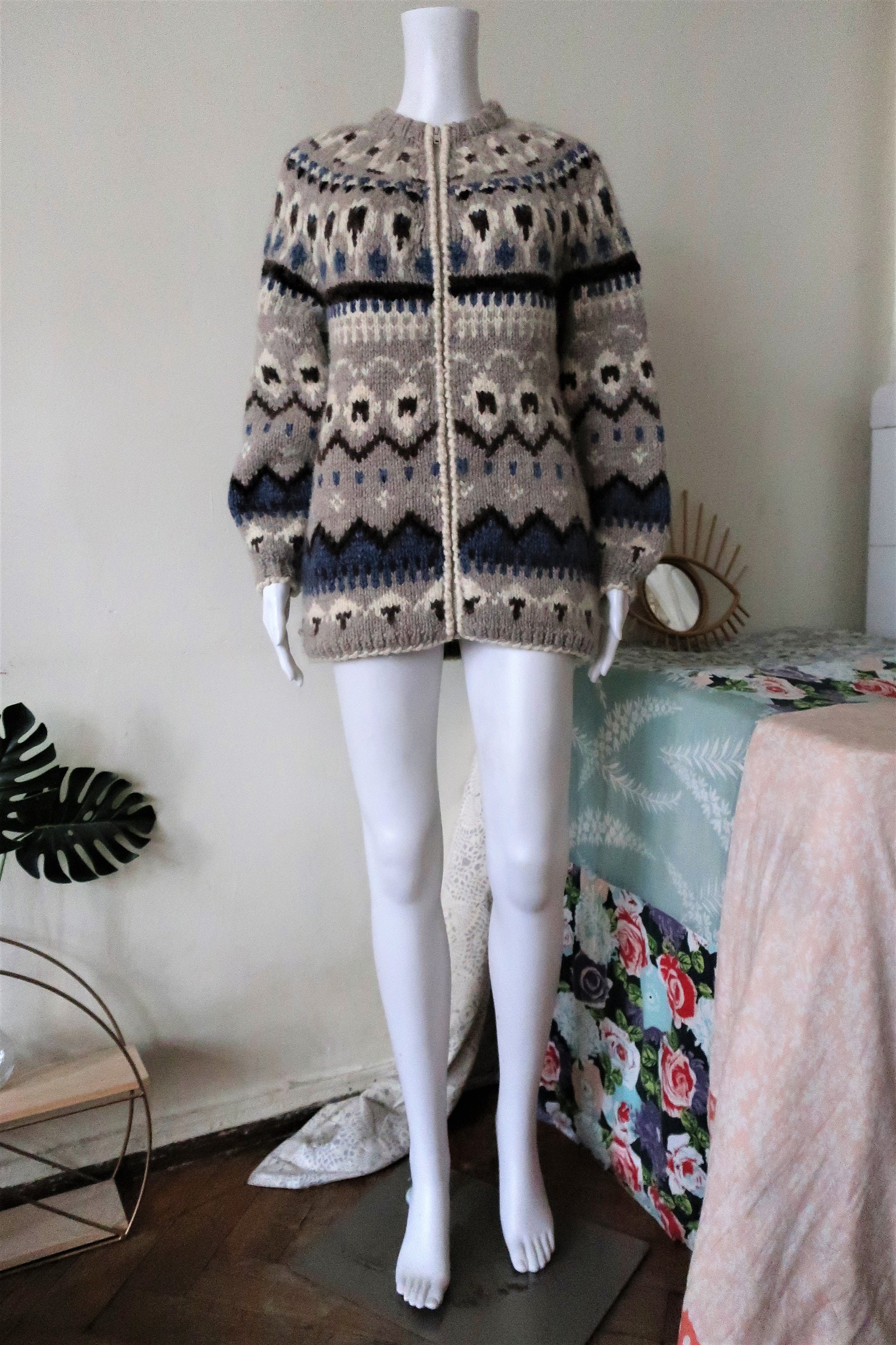 Vintage Scandinavian Chunky Wool Knit Zipper Cardigan With Vintage Scandinavian Chunky Wool Knit Zipper Cardigan With