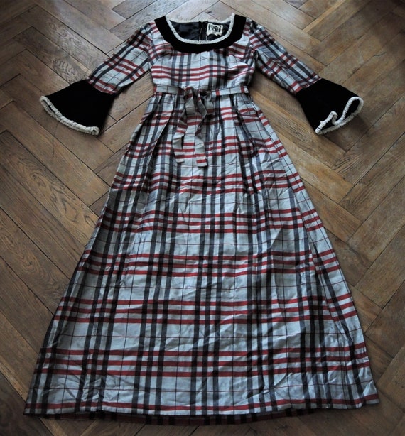 Vintage Kati at Laura Phillips belted maxi tartan… - image 9