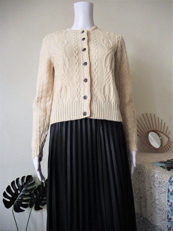 Vintage ivory Austrian trachten wool knit cardigan