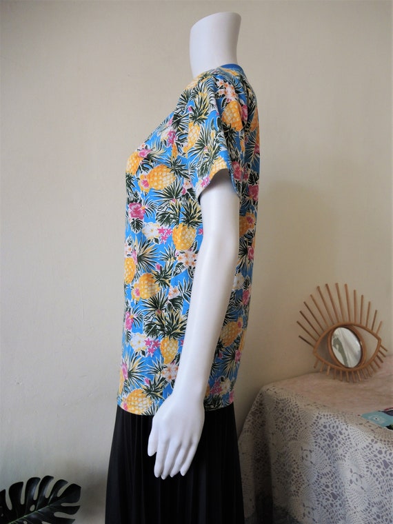 Vintage azure blue tropical print cotton t-shirt … - image 6