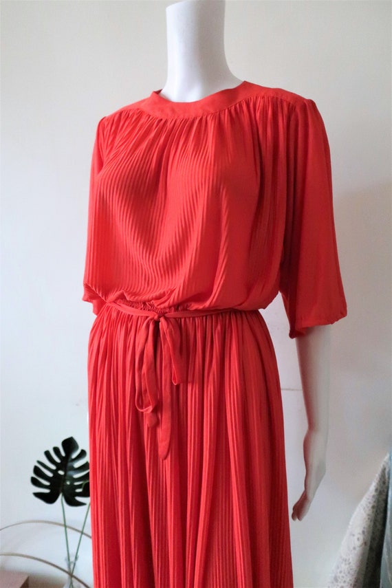 Vintage H&M Hennes Mauritz light red coral poppy … - image 1