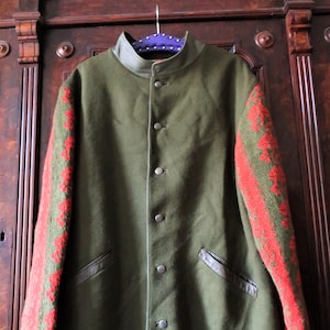 Vintage Tyrolean trachten green loden wool jacket with contrasting knitted sleeves and cotton tartan lining folklore 1990s 90s