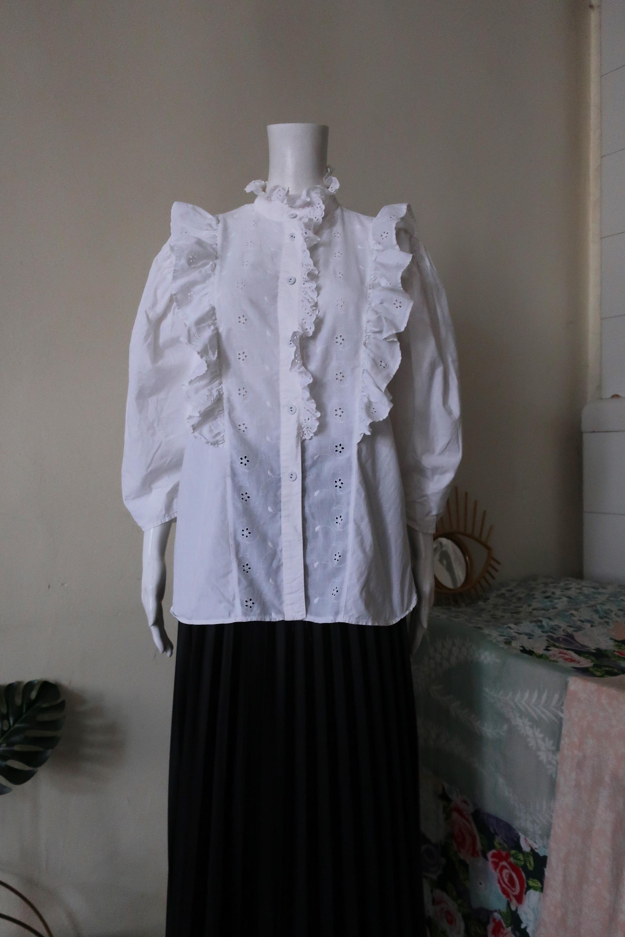 German Ruffles German Vintage Le Truc White Cotton Trachten Blouse With Ruffle Details ...