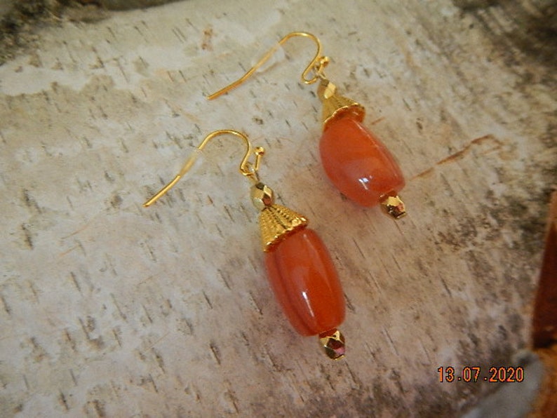 Tumble Polished Carnelian Nugget Gold-tone NecklaceEarring Set