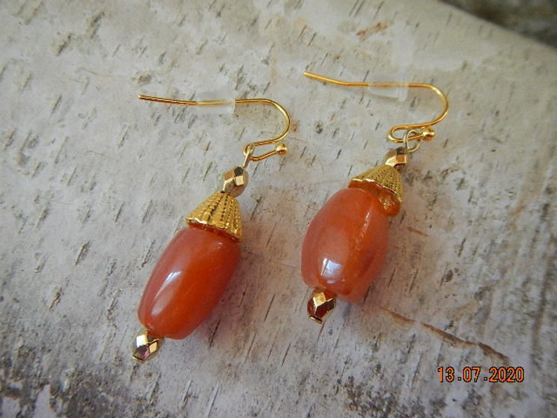 Tumble Polished Carnelian Nugget Gold-tone NecklaceEarring Set