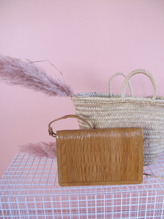 Vintage Camel Eel Skin Purse wit leather interiour