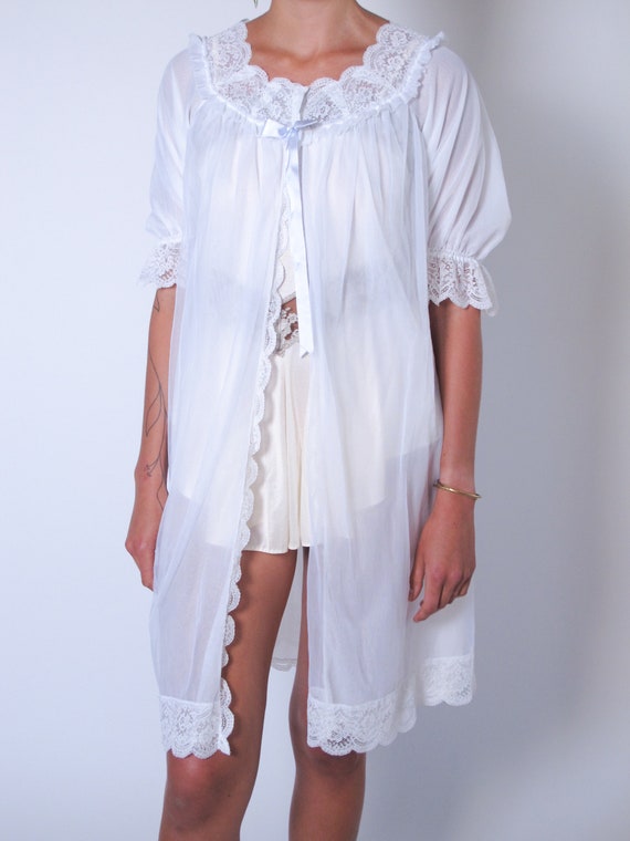 1960's White Lace Robe, sheer robe, 1960's house d