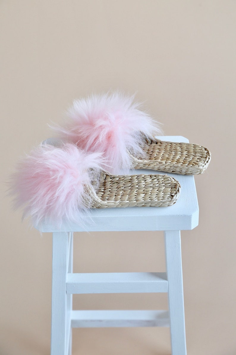 Handwoven grass slippers with blush pink lambfurFolk Fortune | Etsy