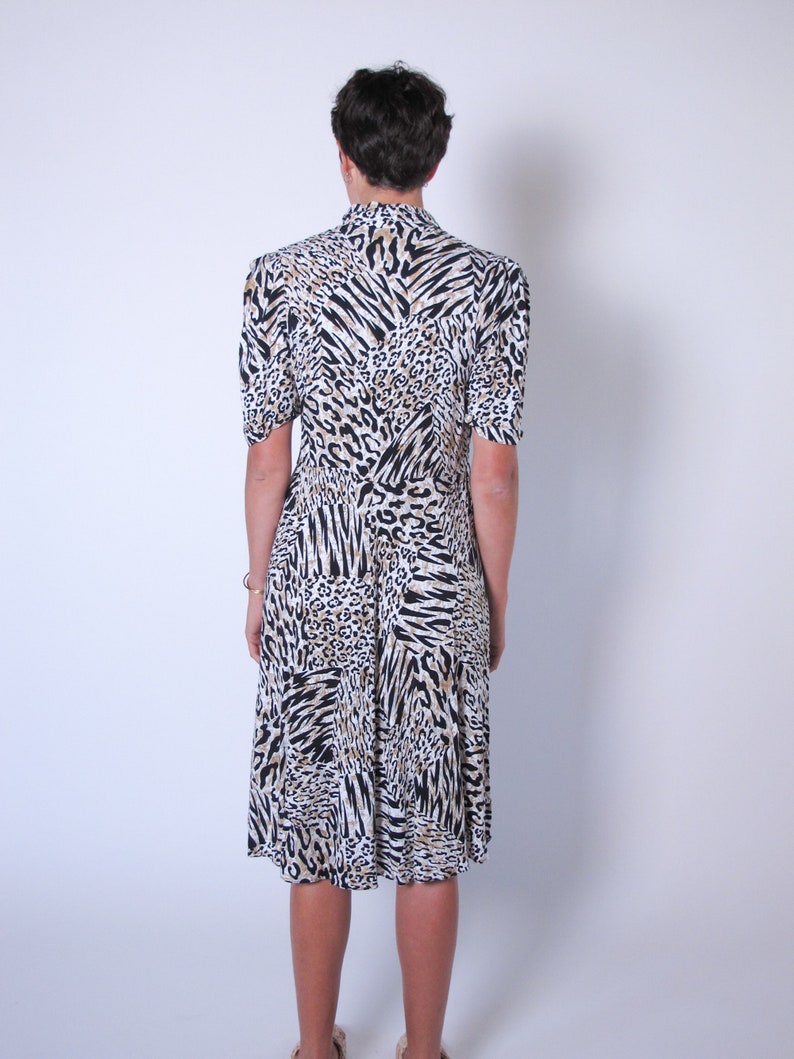 tiger dress vintage dresses,1990/'s vintage Rayon Tiger Print Dress animal print 1990/'s dress tiger dress summer dress light sun dress