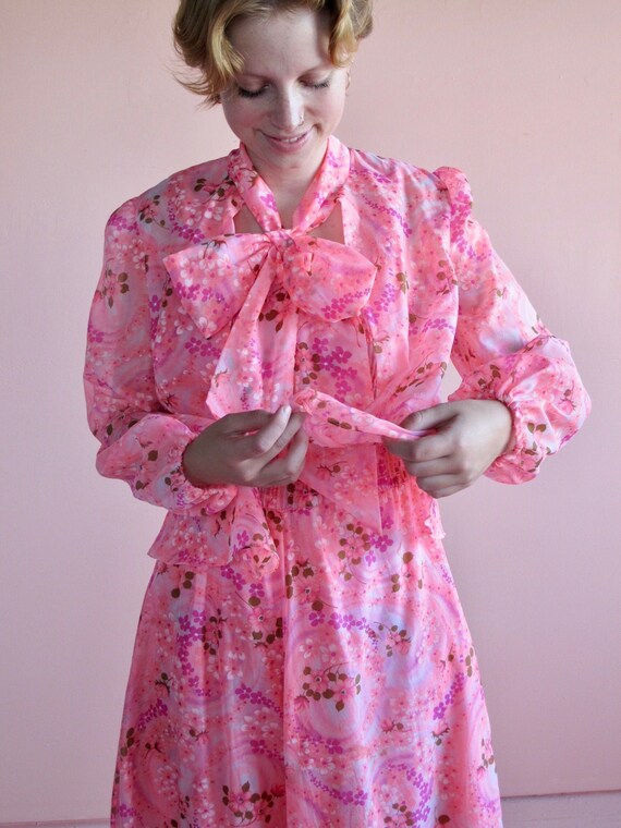 1960's Pink Smocked Floral 2 Piece, 1960's floral
