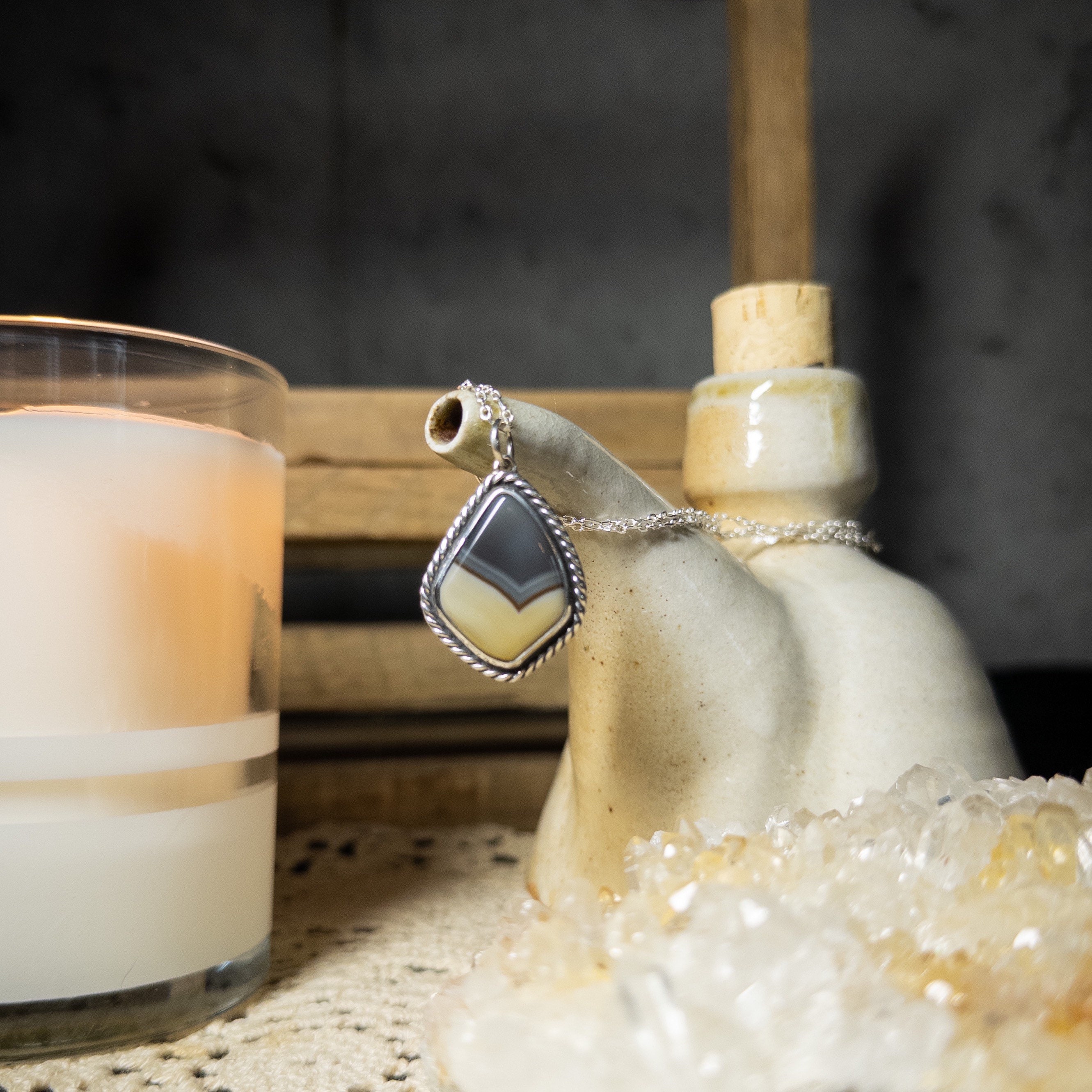 Unique Kentucky Agate Natural Stone Crystal Necklace Handmade