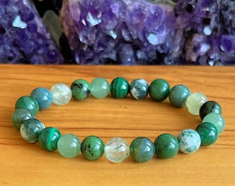 Green Heart Chakra Wrist Mala  //  Opening our Heart to Unconditional Love - Self Love & Compassion