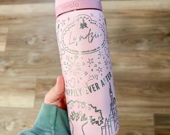 Personalized 32oz Insulated Water Bottle • 4 Parks Theme, Cast Member Tag