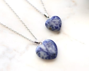 Collier coeur Sodalite, Collier Pierre naturelle, pendentif coeur, pierres semi-précieuses, bijoux coeur, acier inoxydable, bijoux sodalite