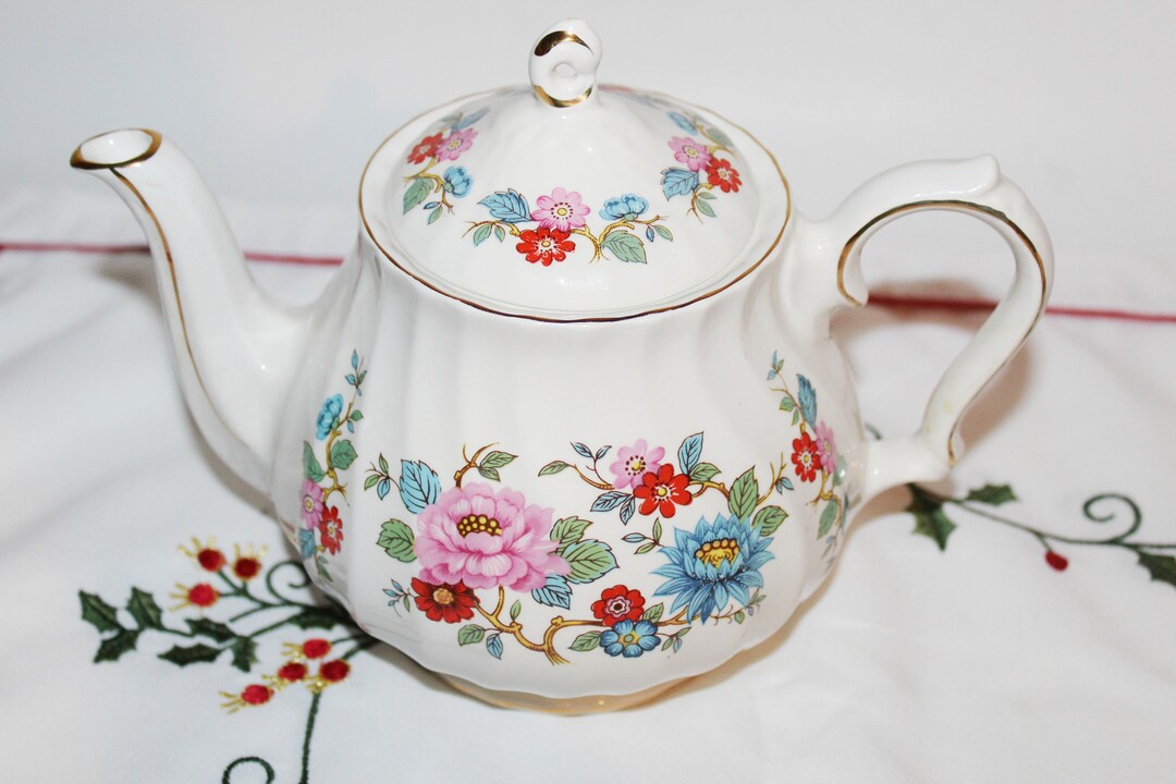 Vintage Sadler Teapot Pink Floral & Blue Florals Swirl Body Florals on