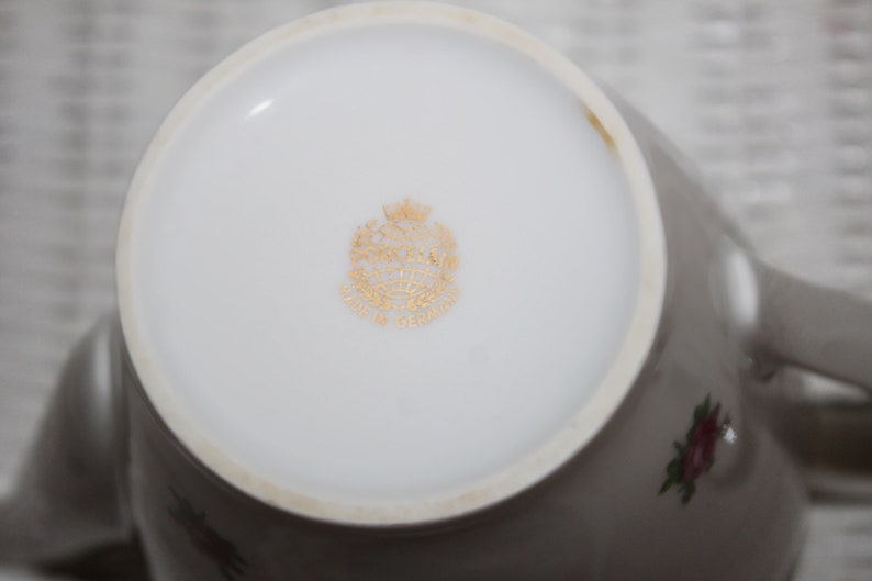 6oz Cups White German Porcelain Teapot White with 2 Large Pink Roses and Random Small Roses Hold 4
