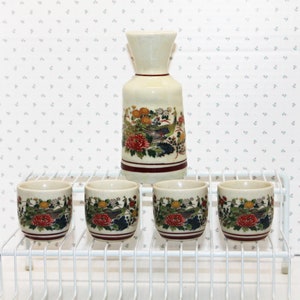Vintage Ceramic Sake Set of 5 Pieces Bottle & 4 Cups in Cream featuring Pheasants and Asian Florals
