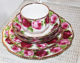Vintage Royal Albert Old English Rose 5 Piece Set, Place Setting for One