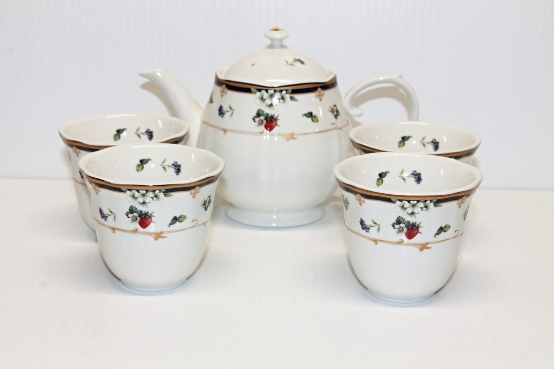Vintage Giovanni Valentino Italy Tea Set, Teapot & 4 Cups, Bone China ...